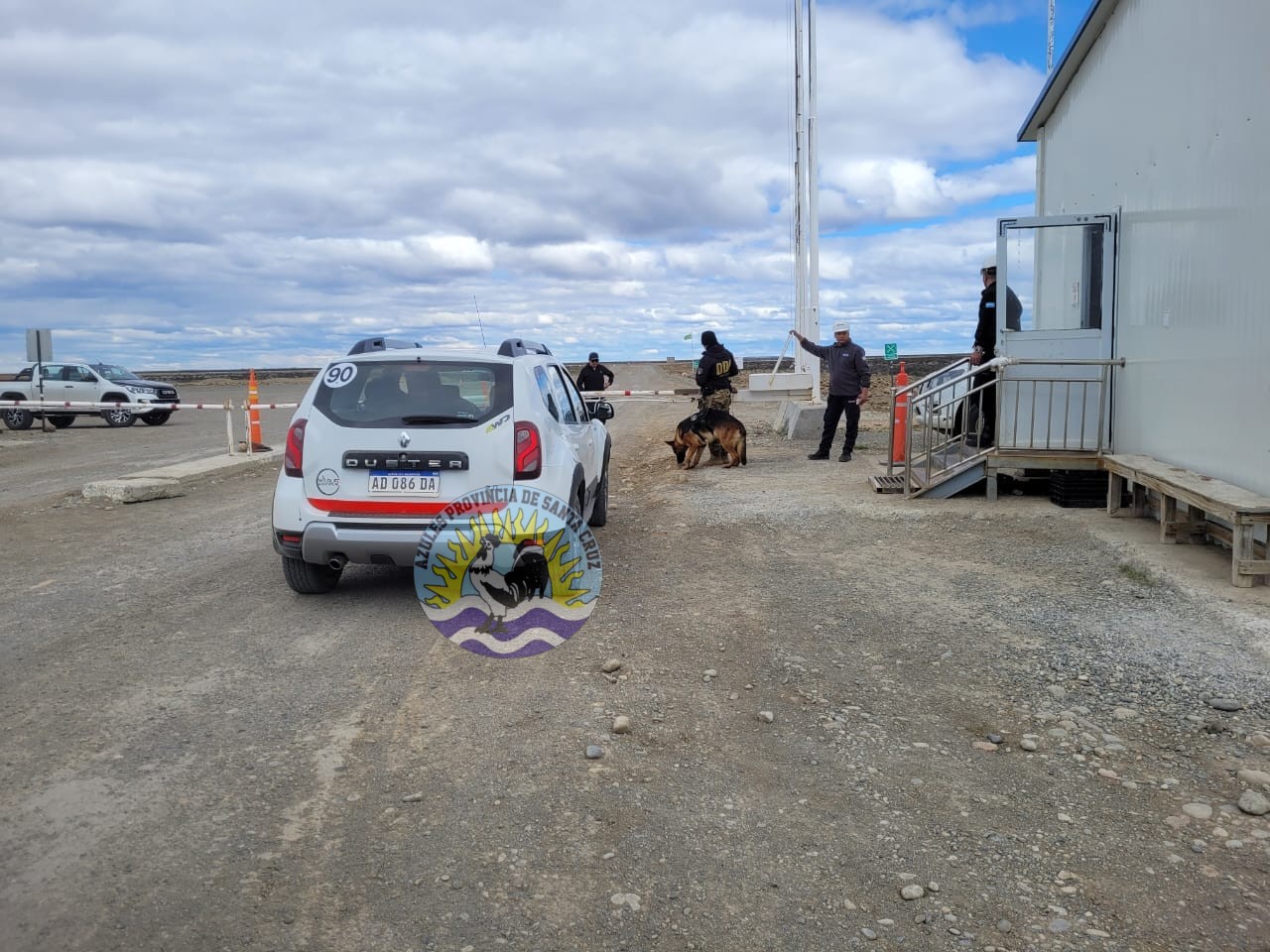 Exitoso Control Antinarcóticos en Represas Patagónicas Incautación de Marihuana y Detención de Individuos (5)