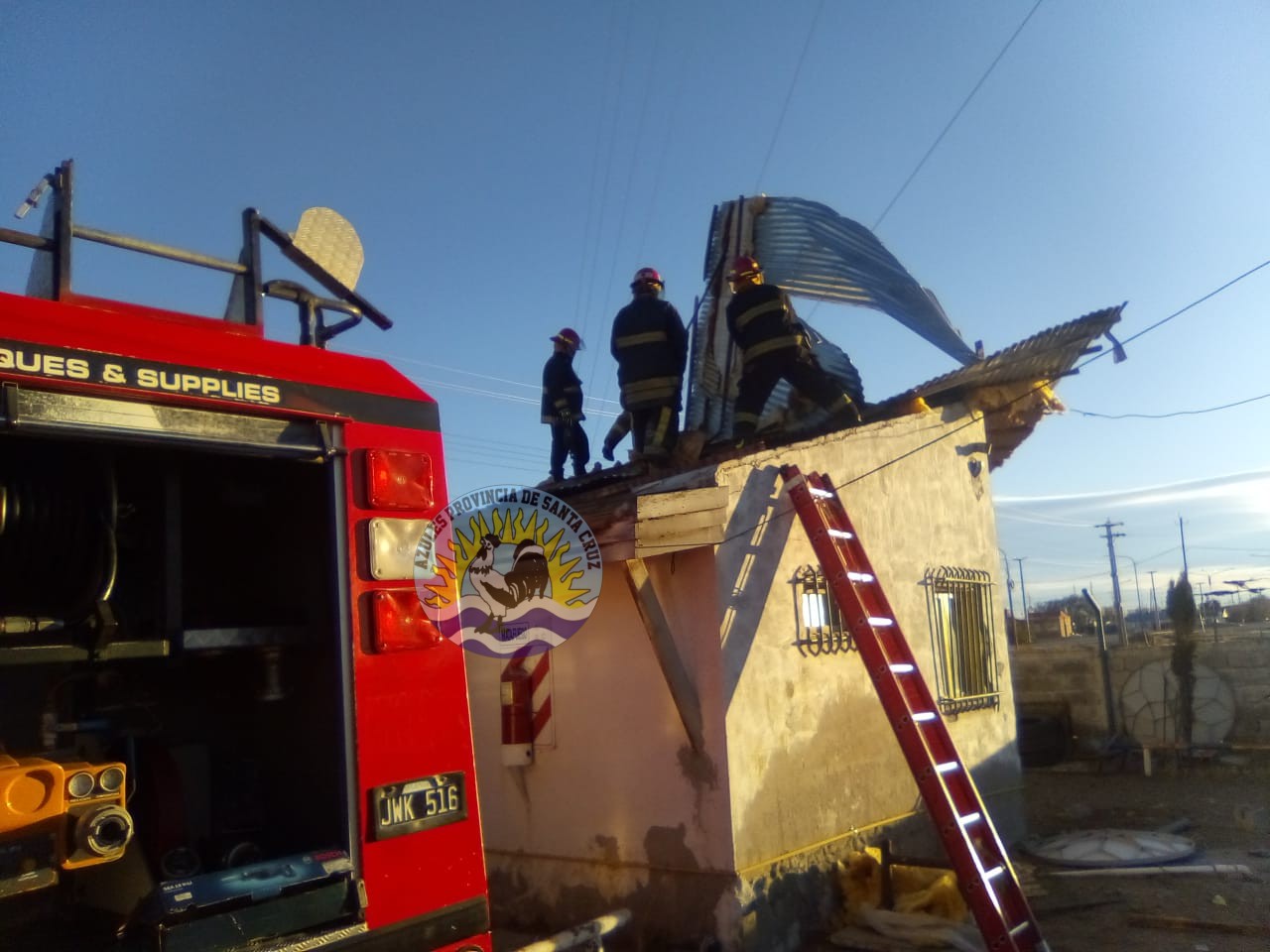 Fuertes vientos en varios puntos de la provincia Múltiples intevenciones de bomberos (2)