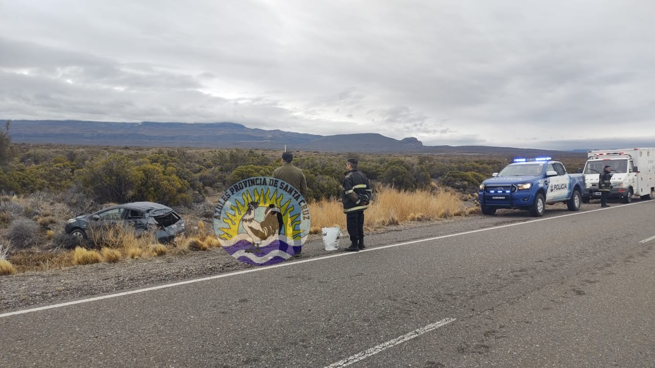 Incidente de tránsito en Ruta Provincial 43 Vehículo sufre vuelco en cercanías a Parque Nacional La Ascensión (3)