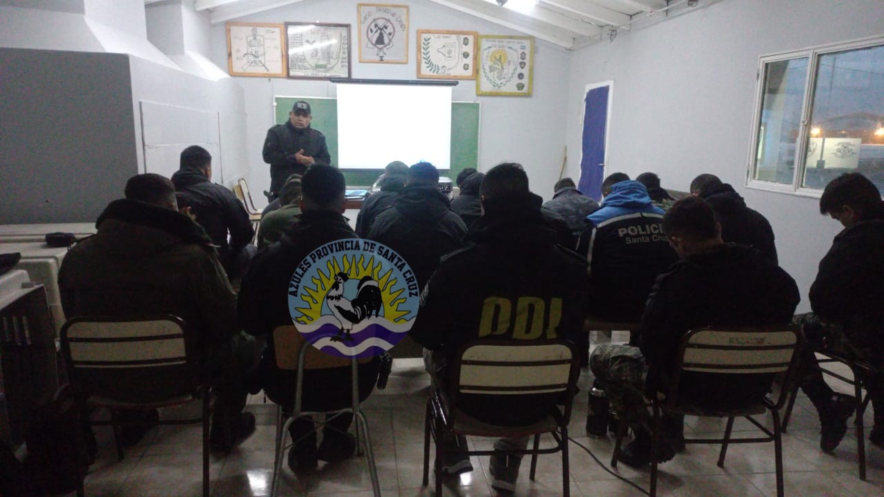 Comienza el Segundo Curso Nacional de Detección de Estupefacientes en Río Gallegos (8)