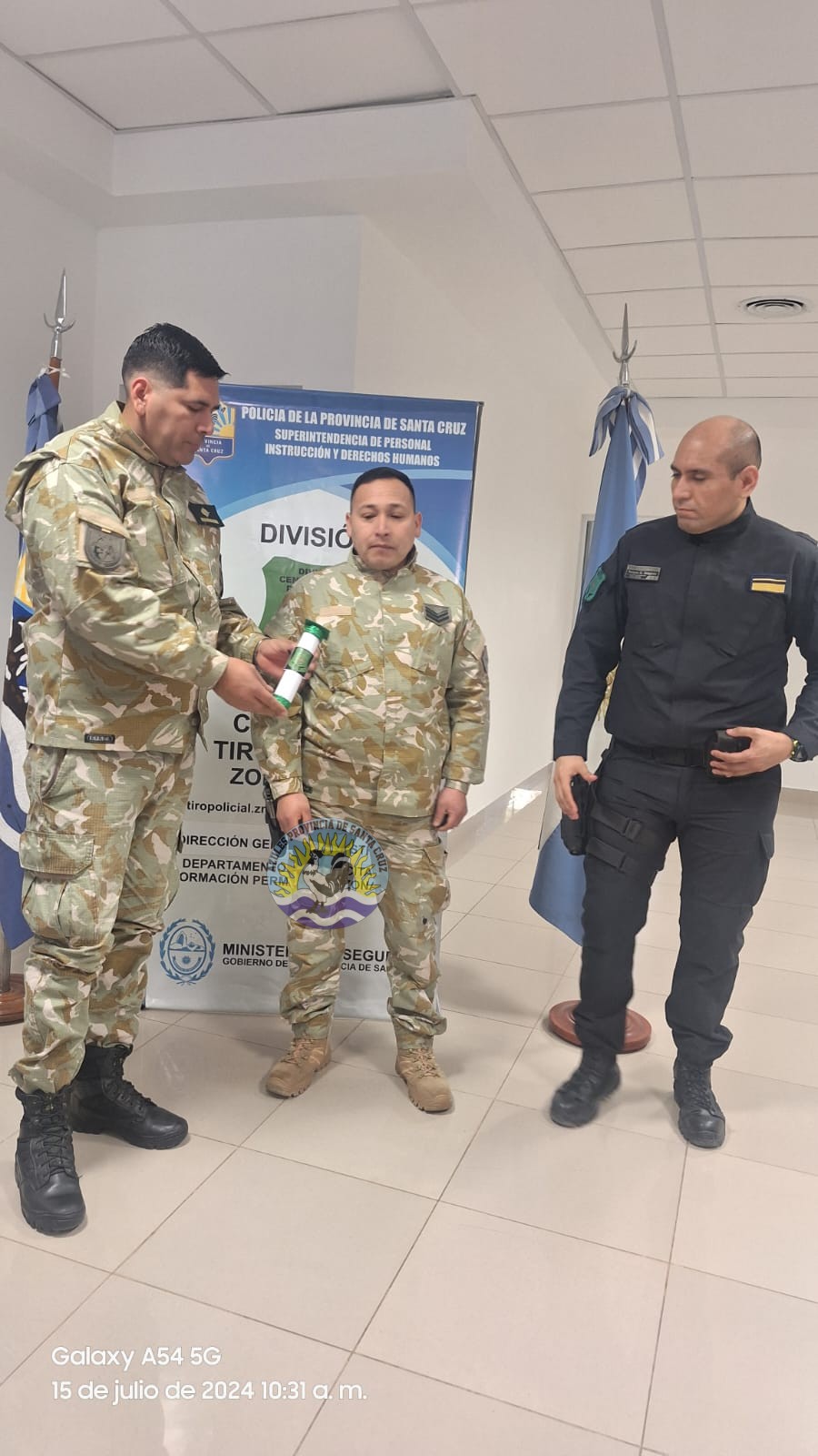 Acto de cierre y entrega de Certificados del Curso de Encargado de Sala de Armas (7)