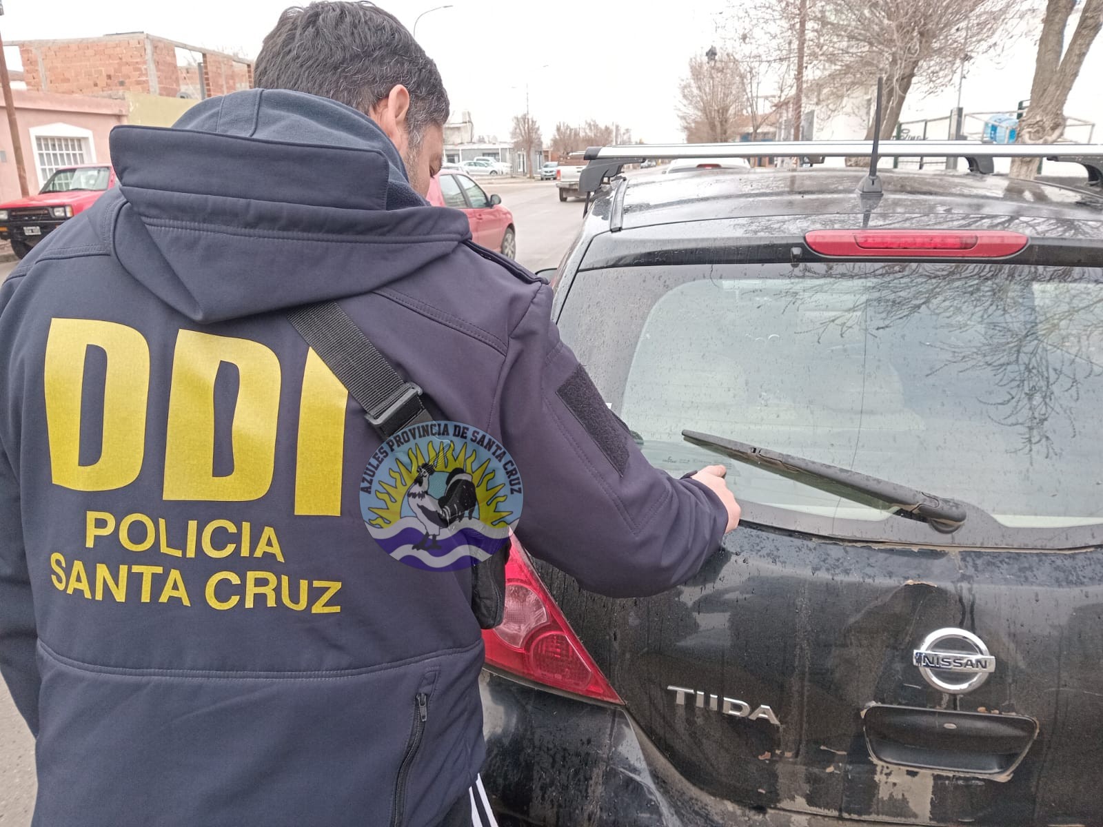 Recuperan vehículo robado en Lanús durante operativo (1)