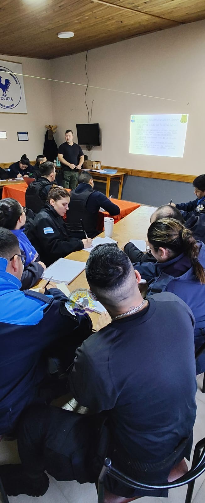 Inicio del Curso Idoneidad de Arma Reglamentaria para Efectivos Policiales de la Zona Norte (2)