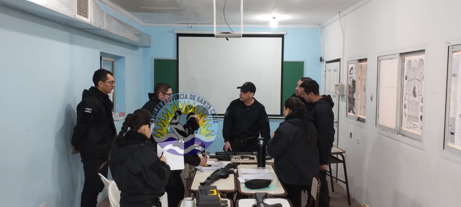 Capacitación en seguridad y manejo de armamento Finaliza el curso de Encargado de sala de arma para personal policial (2)