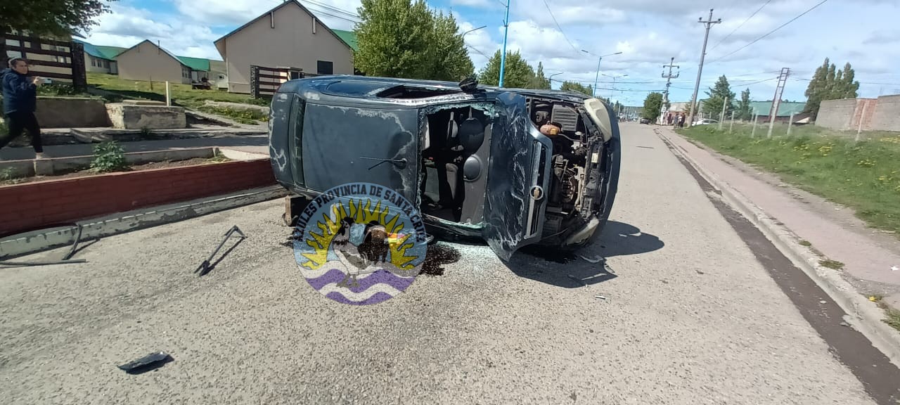 Rescate en 28 de Noviembre tras un incidente de tránsito (2)