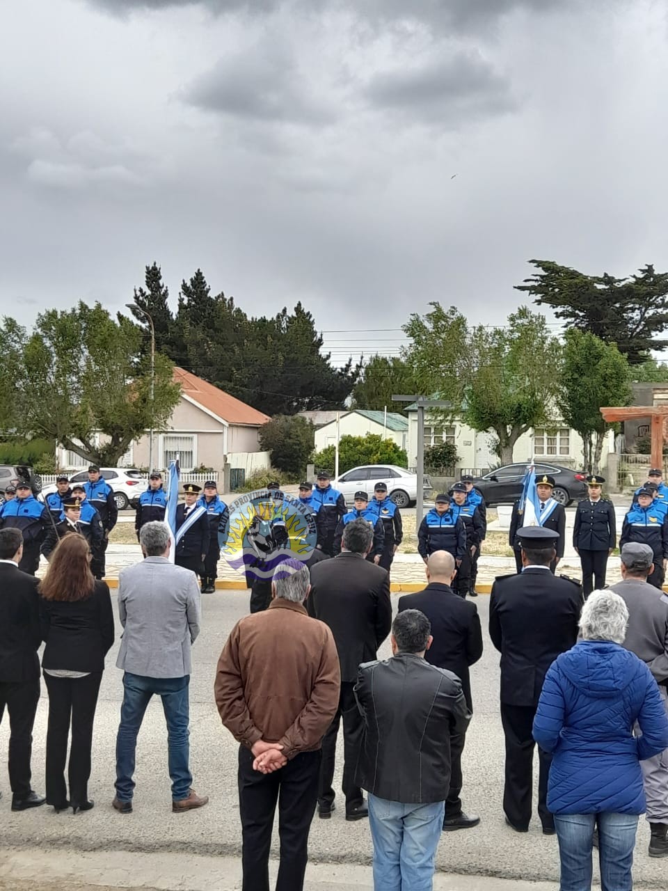 San Julián Conmemora el 140° Aniversario de la Policía de Santa Cruz con Emotivo Homenaje y Reconocimientos (8)