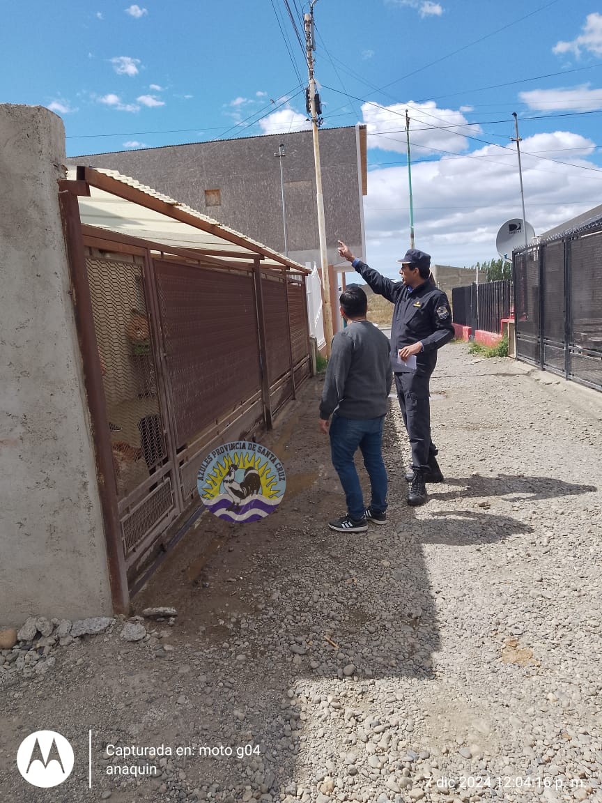 La Policía de Río Gallegos y la Comunidad del Barrio 499 Unidos por unas Vacaciones Seguras (1)