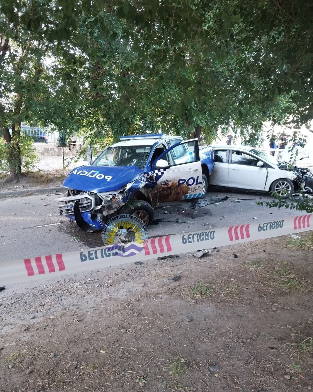 Accidente de tránsito involucra móvil policial (3)