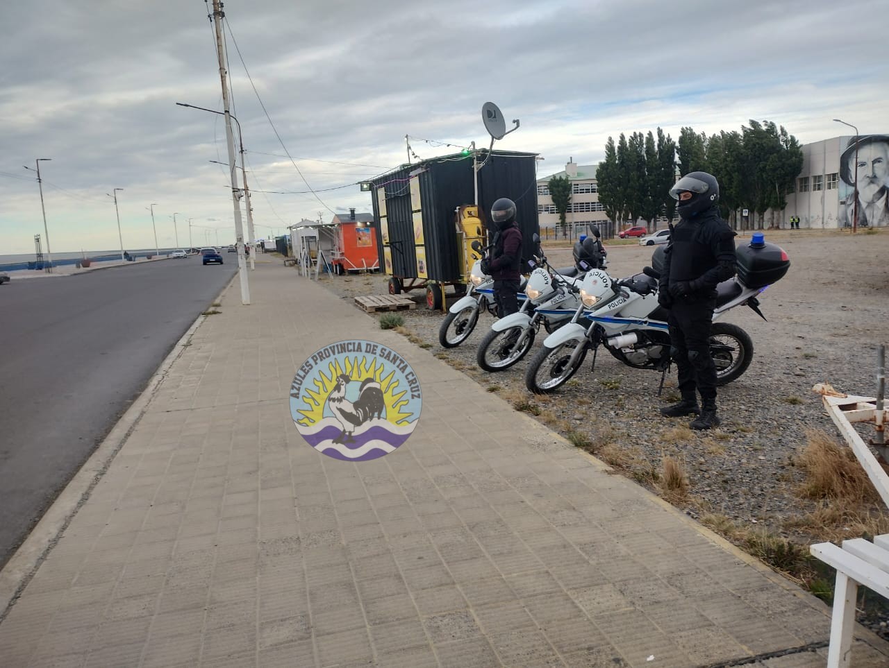 Controles policiales en la costanera de Río Gallegos Incautación de motocicletas por falta de documentación (2)