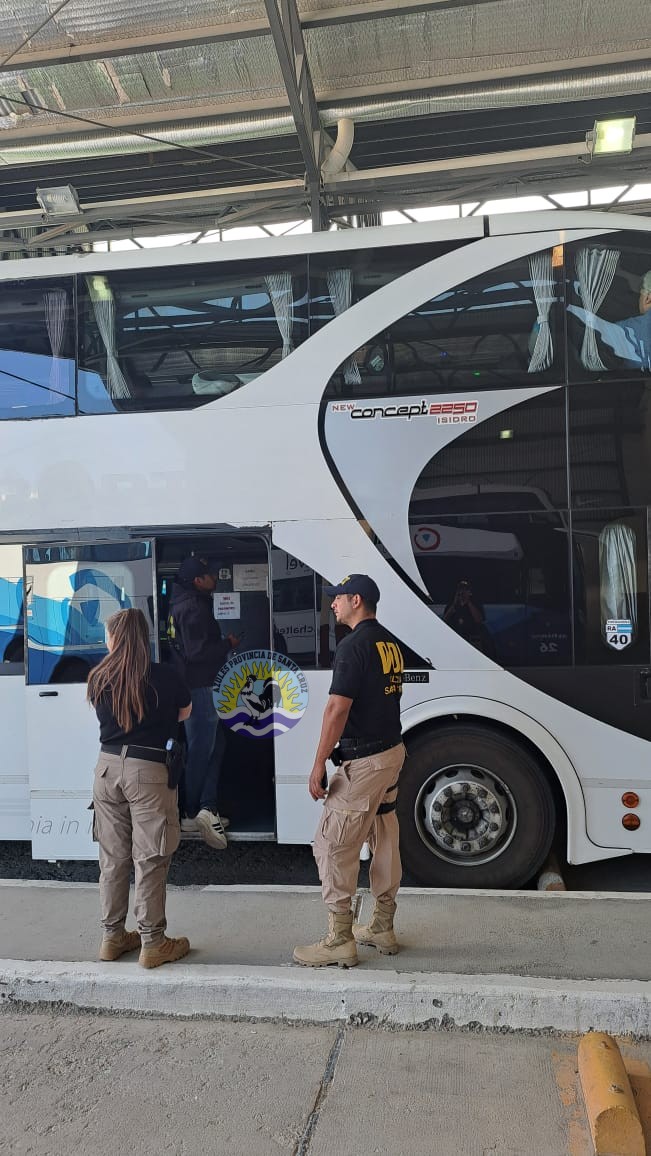 Operativo Preventivo en El Chaltén Resultados Positivos de la División Narcocriminalidad y Sección Canes (10)