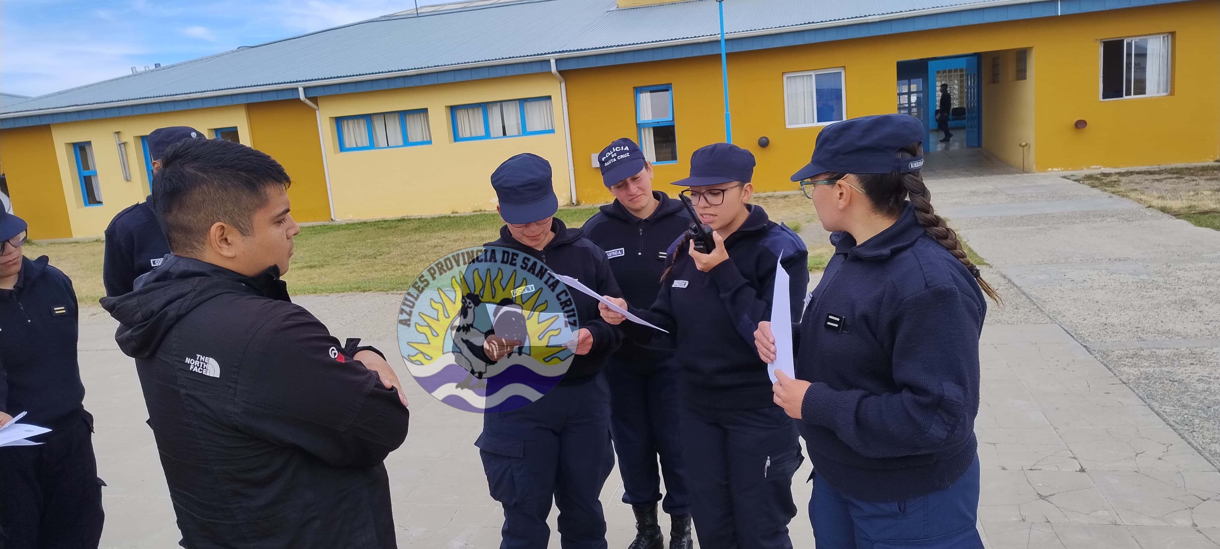 Río Gallegos Personal del Departamento Operaciones Técnicas, realizó cambio de Antena y brindo charlas (21)