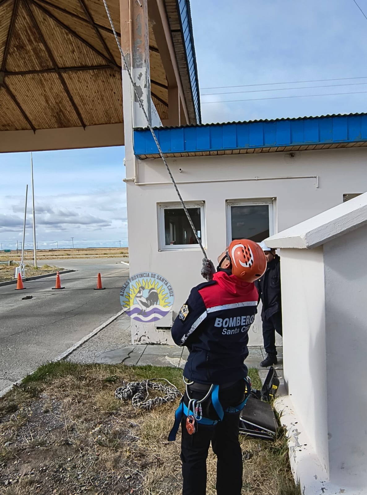 Río Gallegos Personal del Departamento Operaciones Técnicas, realizó cambio de Antena y brindo charlas (43)